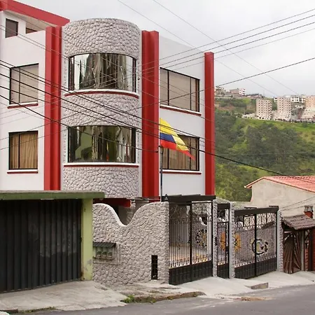 Chezelena Suites & Apartments